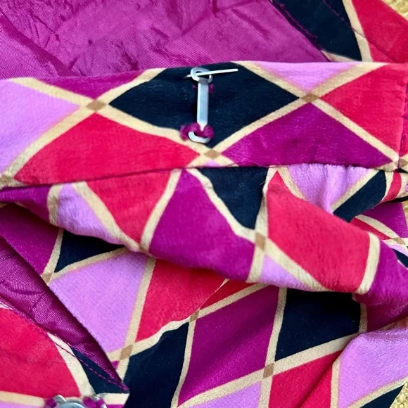 Diane Von Furstenberg Silk Assests vintage silk mini skirt - Picture 4 of 9